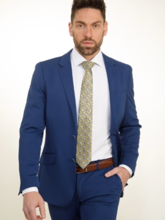 Traje azulon Slim Fit de la coleccion, Jose Zaragoza moda hombre. Fabricado en España